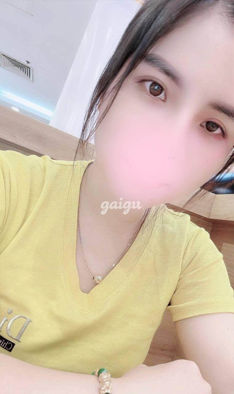 Bảo Thy-cô nàng siêu thân thiện và dâm đảng!!!