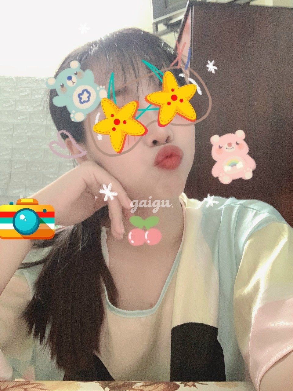 BÉ MƠ – gái tơ non lần đầu lên sóng