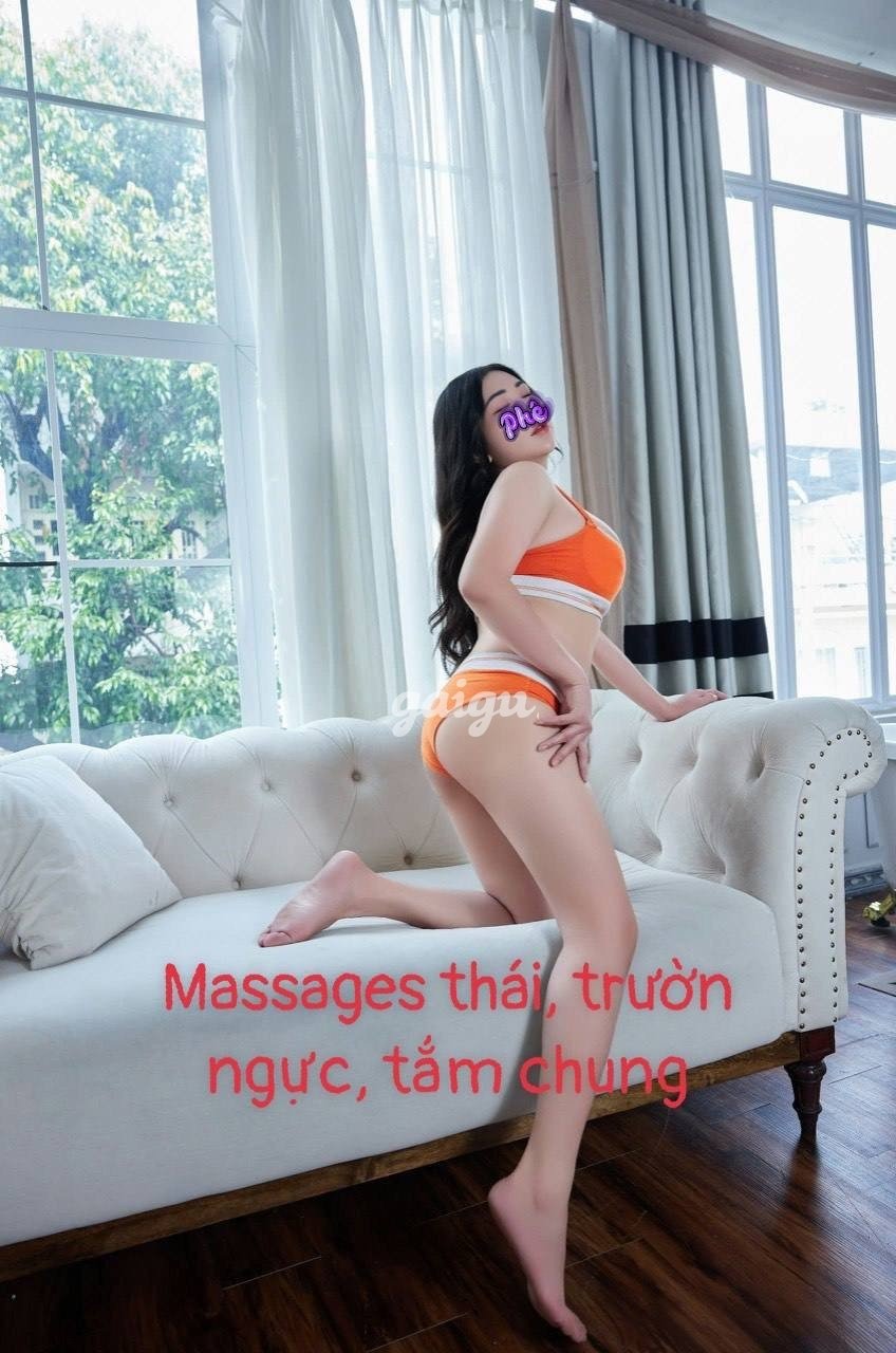 KHÁNH THY – BODY CỰC CHUẨN, NGỰC THẬT KO DAO KÉO, DA TRẮNG