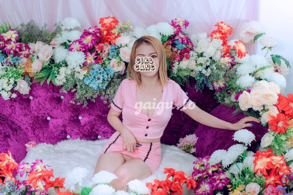 Kim Ngân❤️ Ngon trong tầm giá, nhẹ nhàng bú liếm phê pha